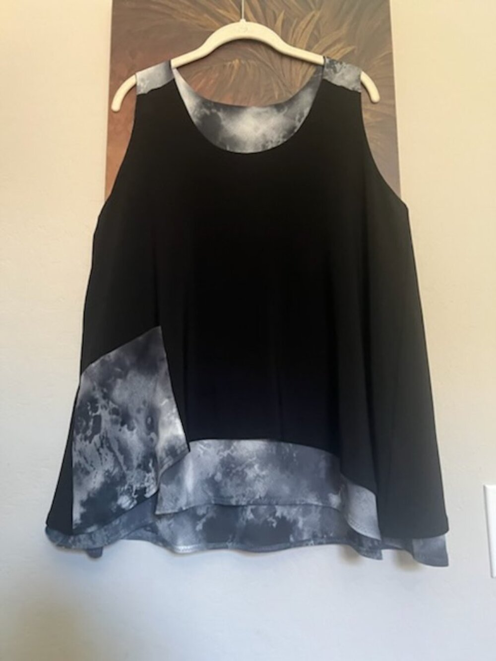 SYMPLI Blacks & Grays Reversible Loose Fit Tank with Large Pocket Size 14